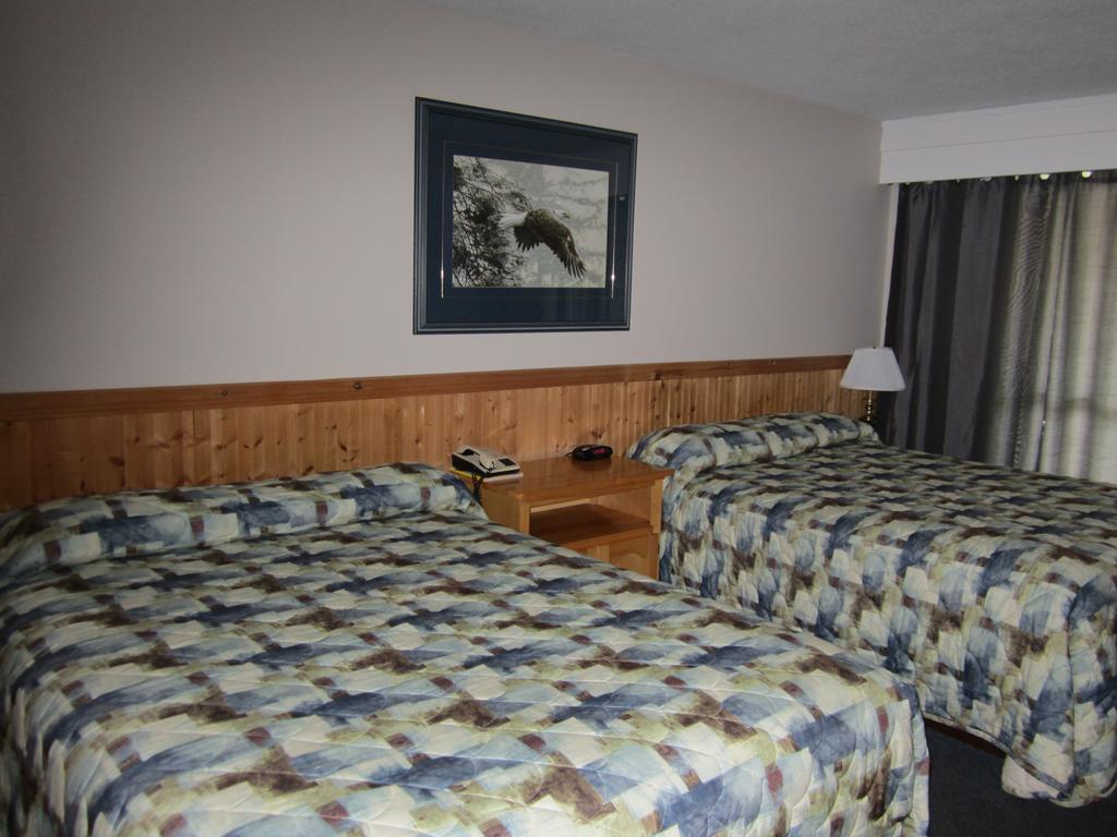 Lakeside Motel Williams Lake Dış mekan fotoğraf