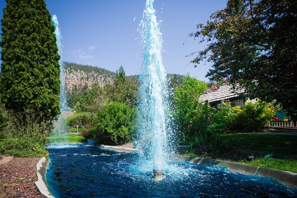 Lakeside Motel Williams Lake Dış mekan fotoğraf