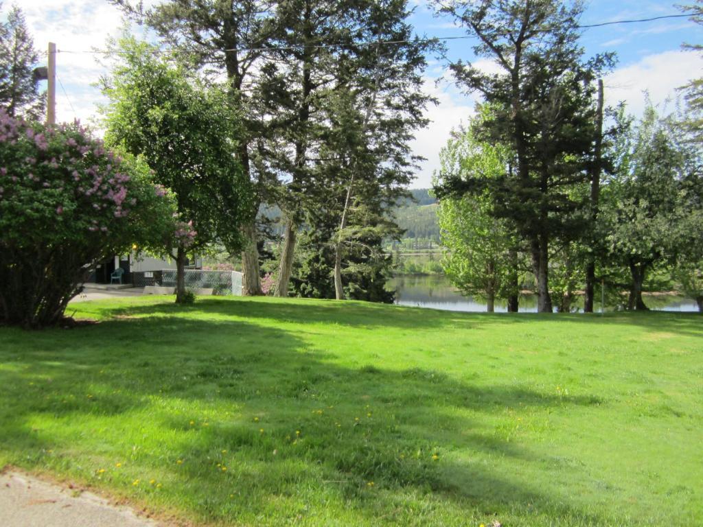 Lakeside Motel Williams Lake Dış mekan fotoğraf