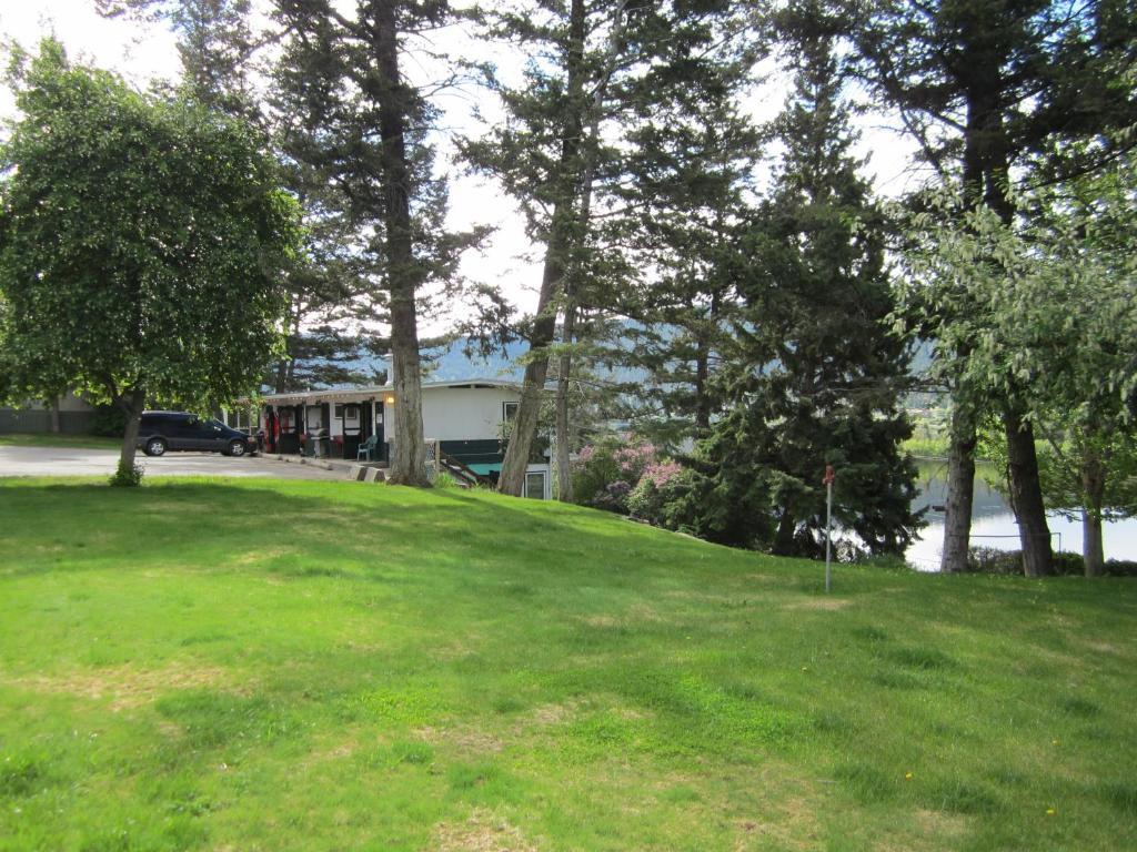 Lakeside Motel Williams Lake Dış mekan fotoğraf