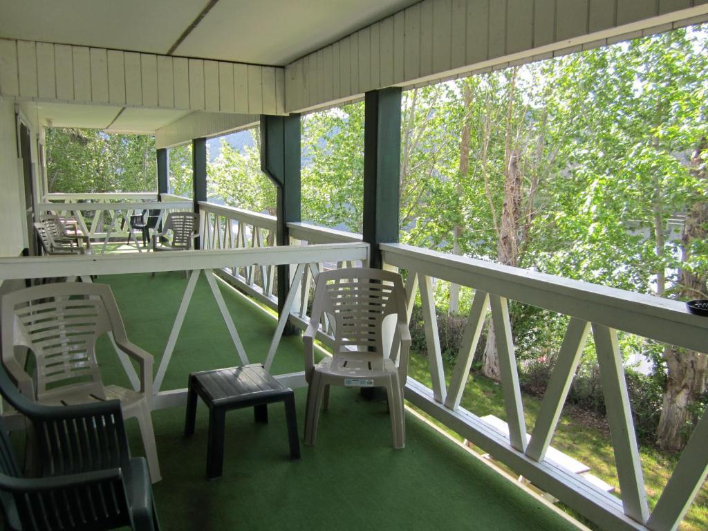 Lakeside Motel Williams Lake Dış mekan fotoğraf