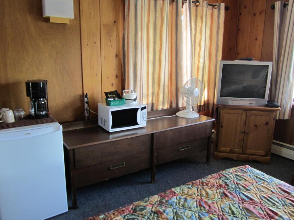 Lakeside Motel Williams Lake Dış mekan fotoğraf