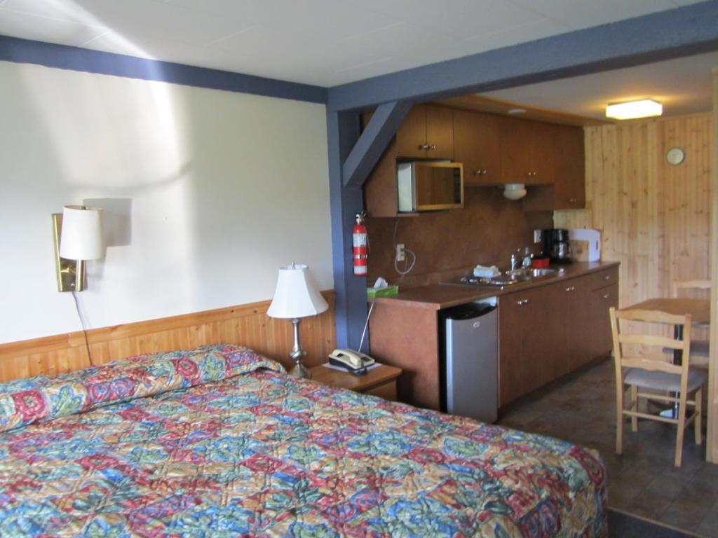 Lakeside Motel Williams Lake Dış mekan fotoğraf