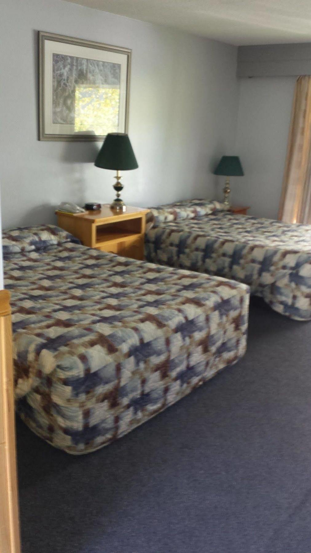 Lakeside Motel Williams Lake Dış mekan fotoğraf